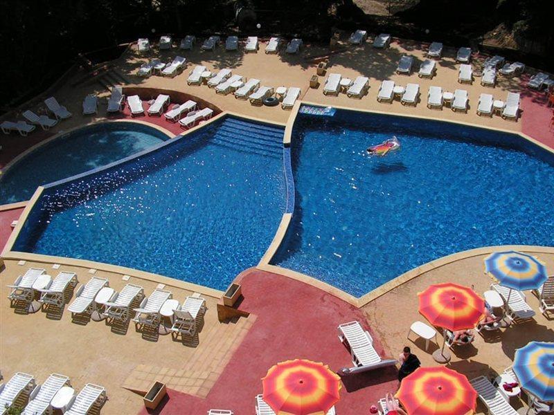 Hotel Paradise Green Park Goldstrand Exterior foto